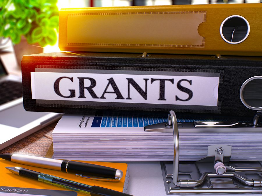 17 AFRICAN AMERICAN BUSINESS GRANTS