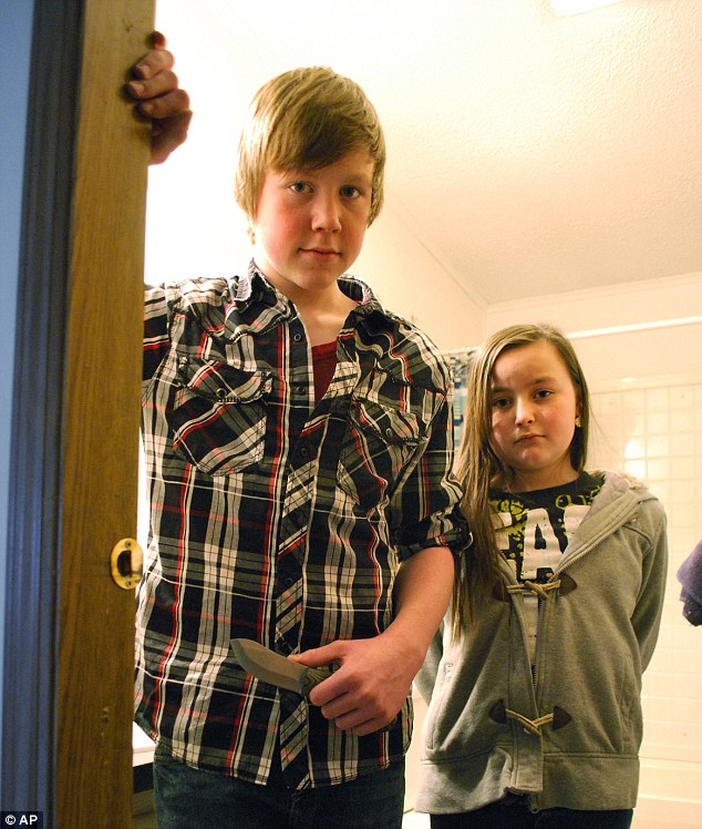 Watch “TEENAGER PROTECTS A RAPE VICTIM FROM HER ATTACKER!! #Shorts” on YouTube