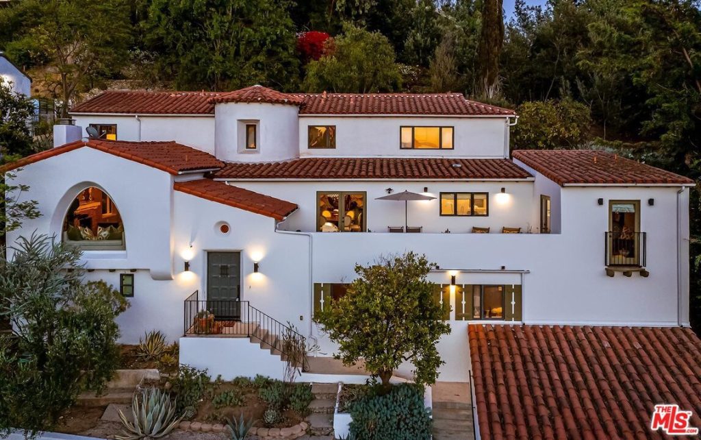 PROPHETESS GRACE: 3232 Primera OWNER (The Holy Habitation)